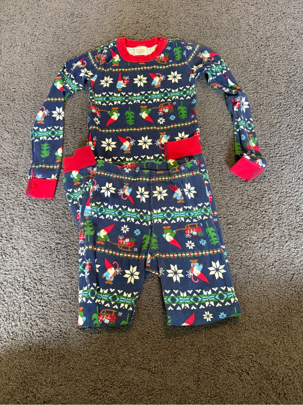 Hanna Andersson Gnome Sweet Gnome pajama set size 10